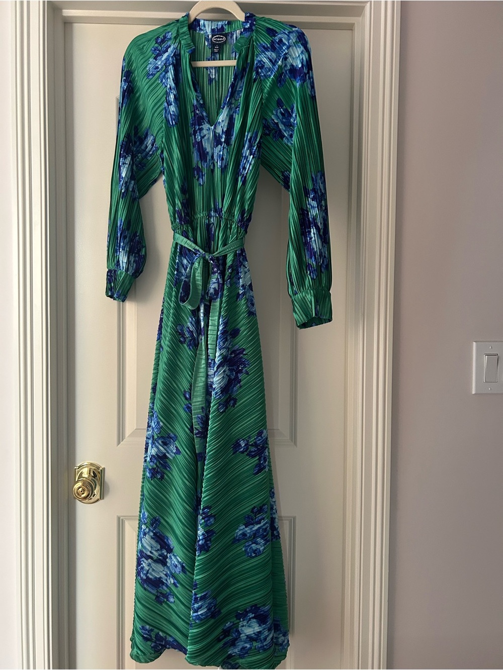 Scoop Green & Blue Floral Pleated Maxi Dress